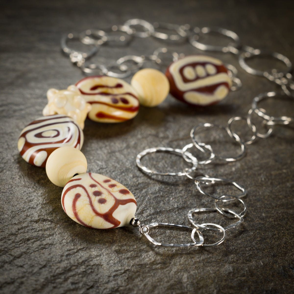 Collana Triba – Spirito tribale, anima viaggiatrice
